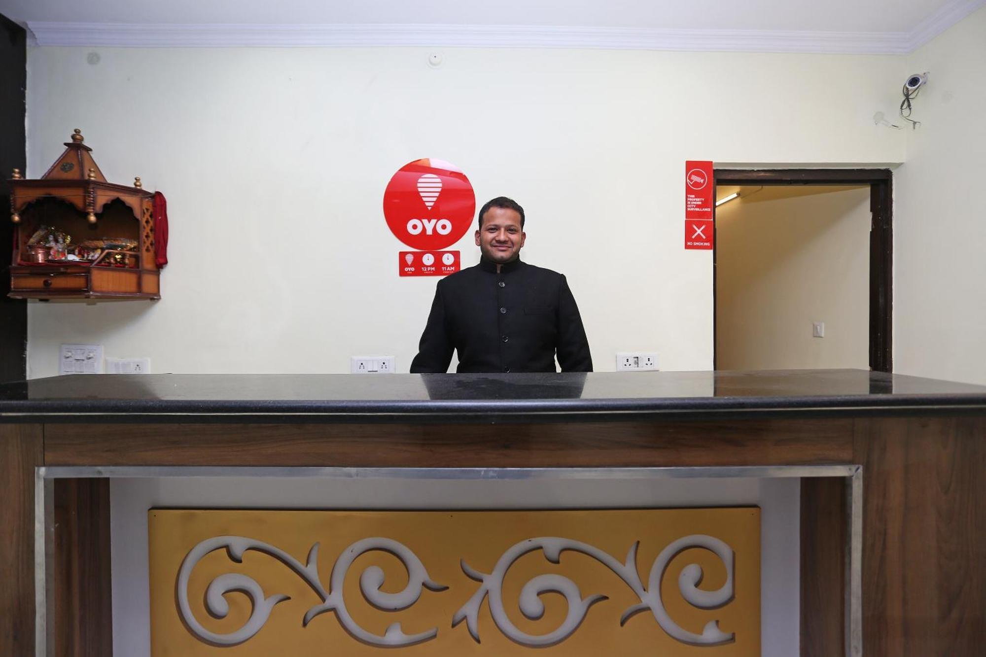 Hotel O Lime Wood Dehradun Eksteriør billede