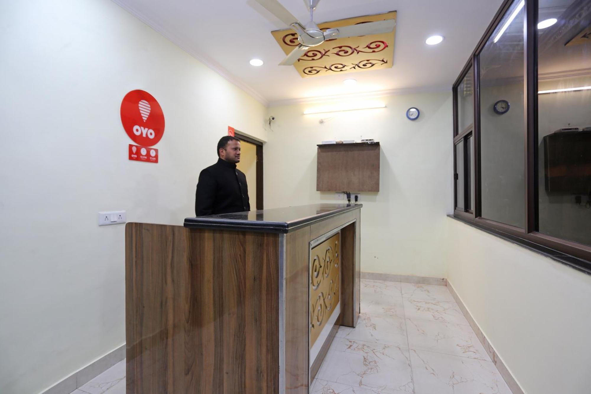 Hotel O Lime Wood Dehradun Eksteriør billede
